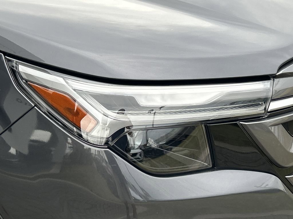 Certified 2025 Subaru Forester Limited image 8