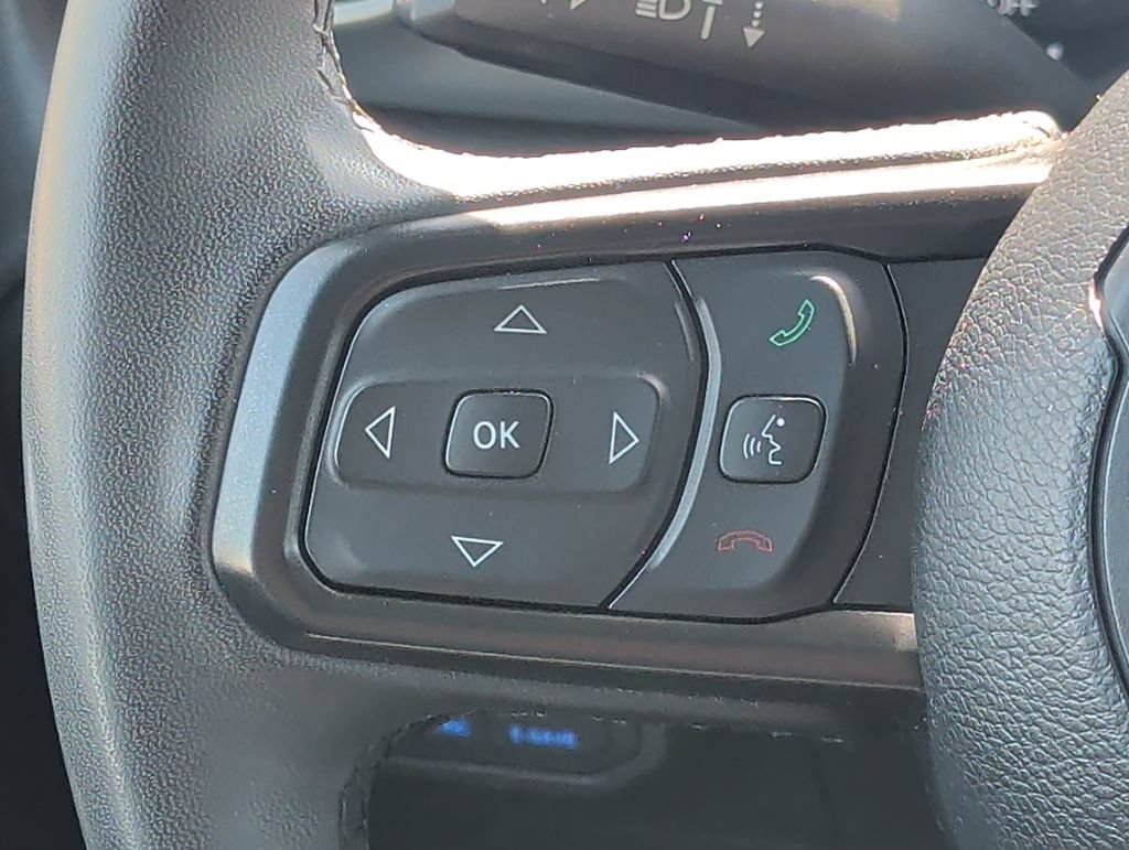 Used 2023 Jeep Wrangler Unlimited w/ Cold Weather Group AWD/4WD image 25