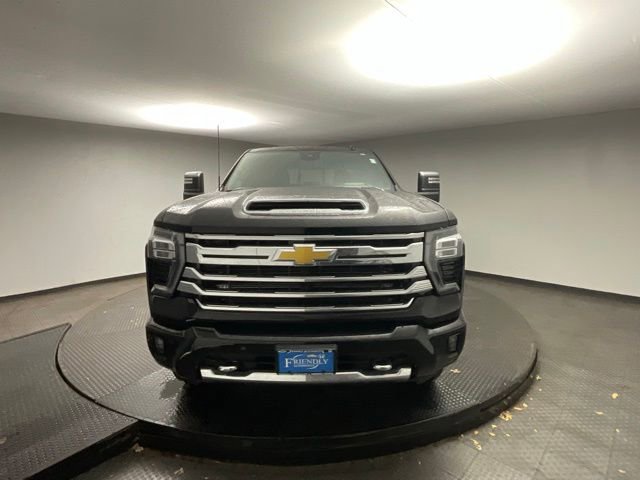 New 2026 Chevrolet Silverado 3500 High Country w/ Technology Package image 2