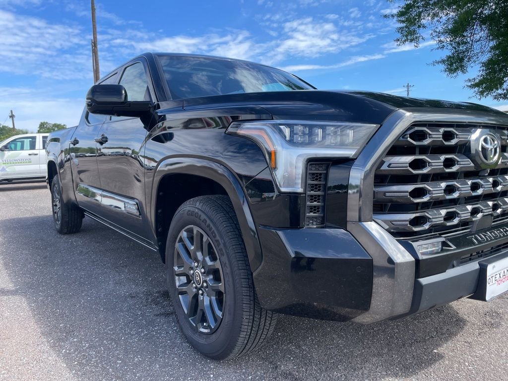 Used 2023 Toyota Tundra Platinum AWD/4WD image 11