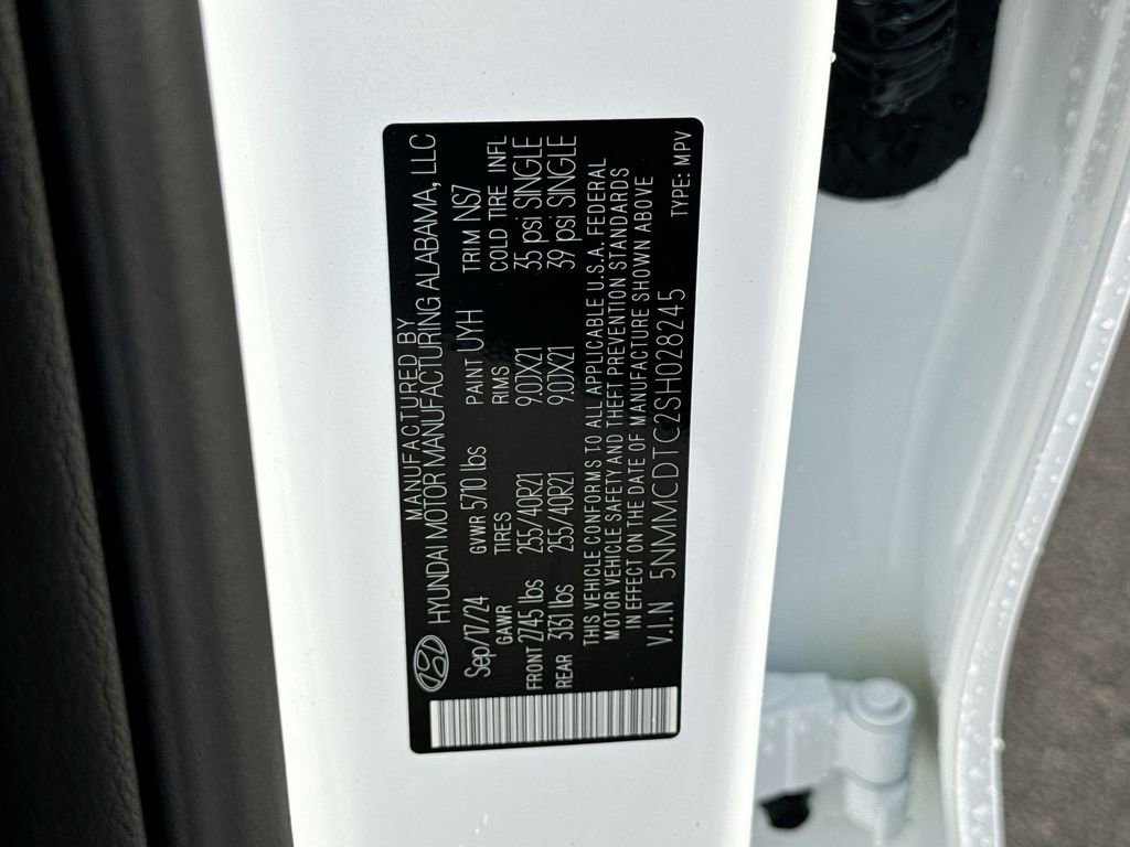 Used 2025 Genesis GV70 3.5T Sport w/ Sport Advanced Package image 39