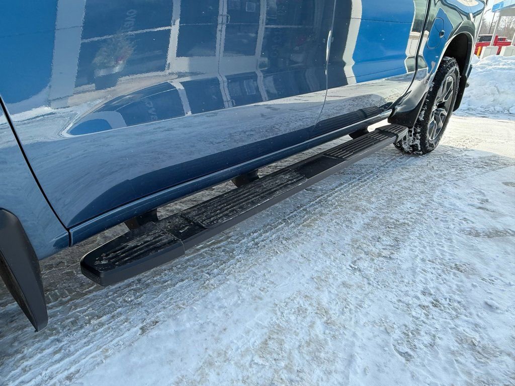 Certified 2024 Chevrolet Silverado 1500 RST w/ Z71 Off-Road Package image 13