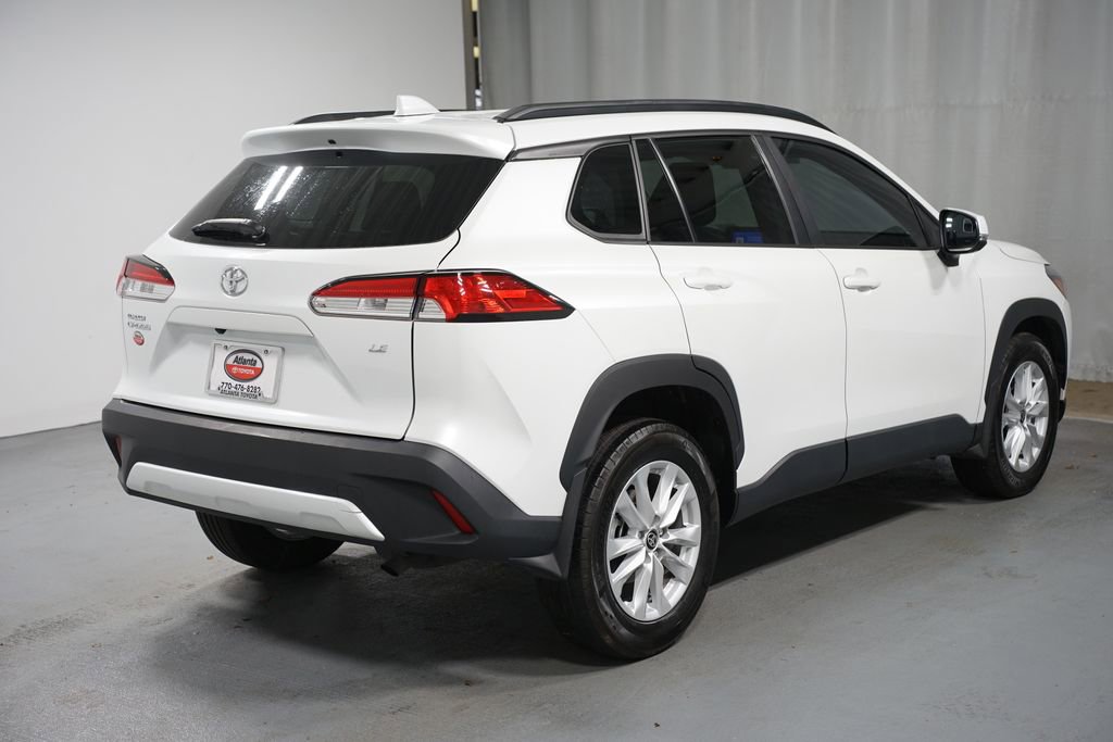 Certified 2024 Toyota Corolla Cross LE image 8