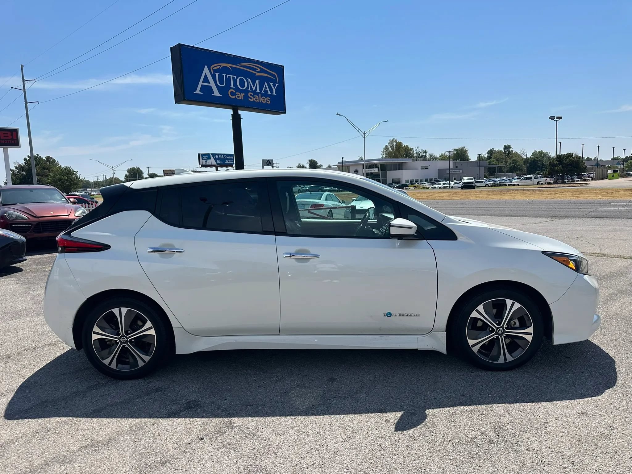 Used 2018 Nissan Leaf SL w/ SL Technology Package FWD image 30