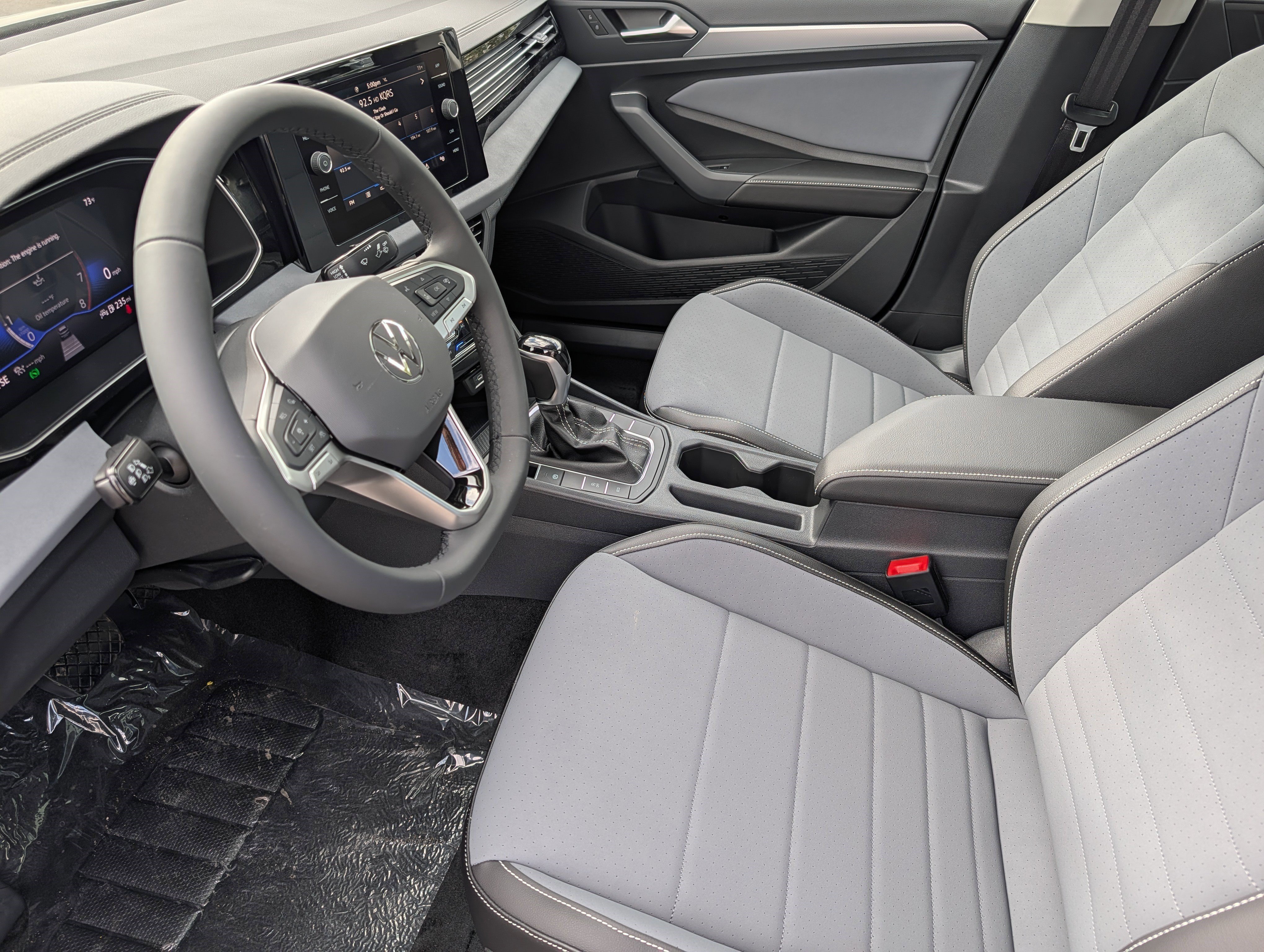 New 2026 Volkswagen Jetta SE FWD image 6