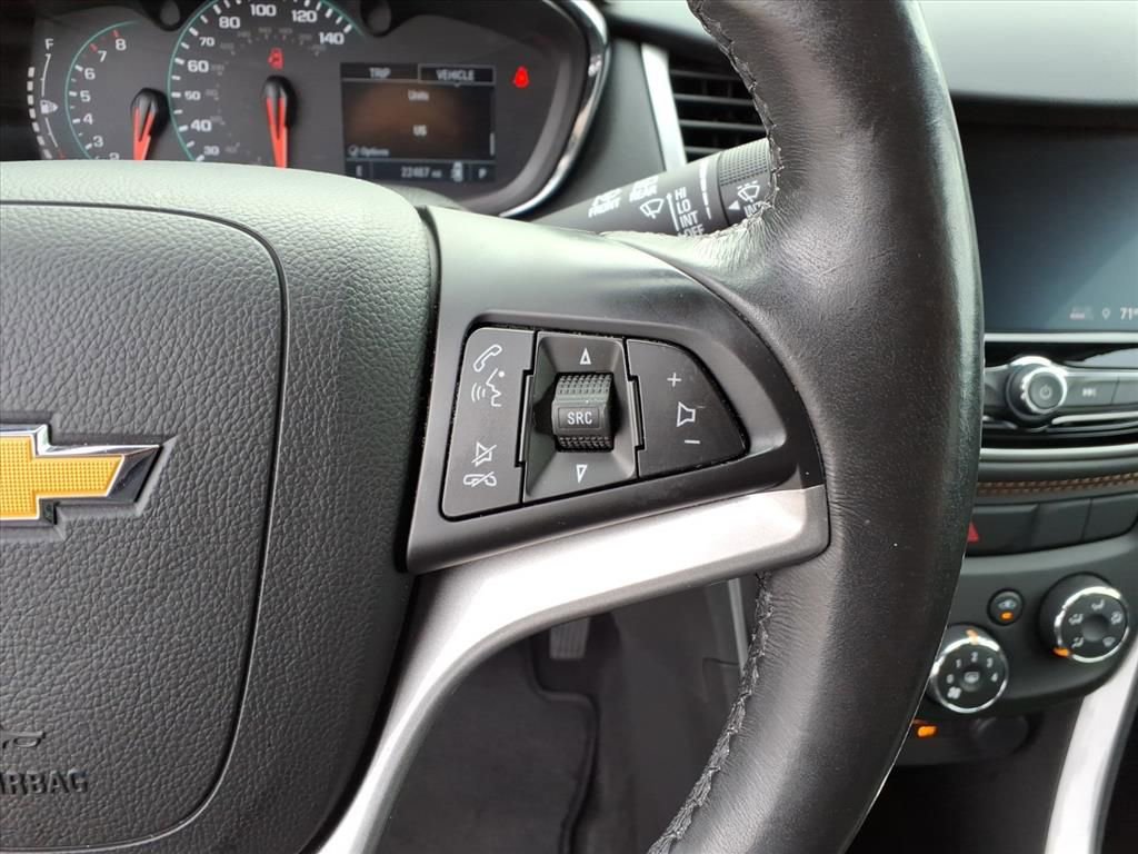 Used 2022 Chevrolet Trax LT w/ Sport Edition image 20