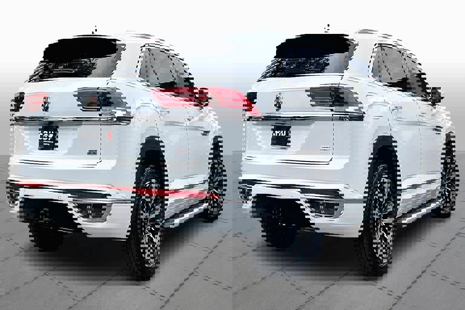 Used 2021 Volkswagen Atlas Cross Sport SEL Premium R-Line image 13