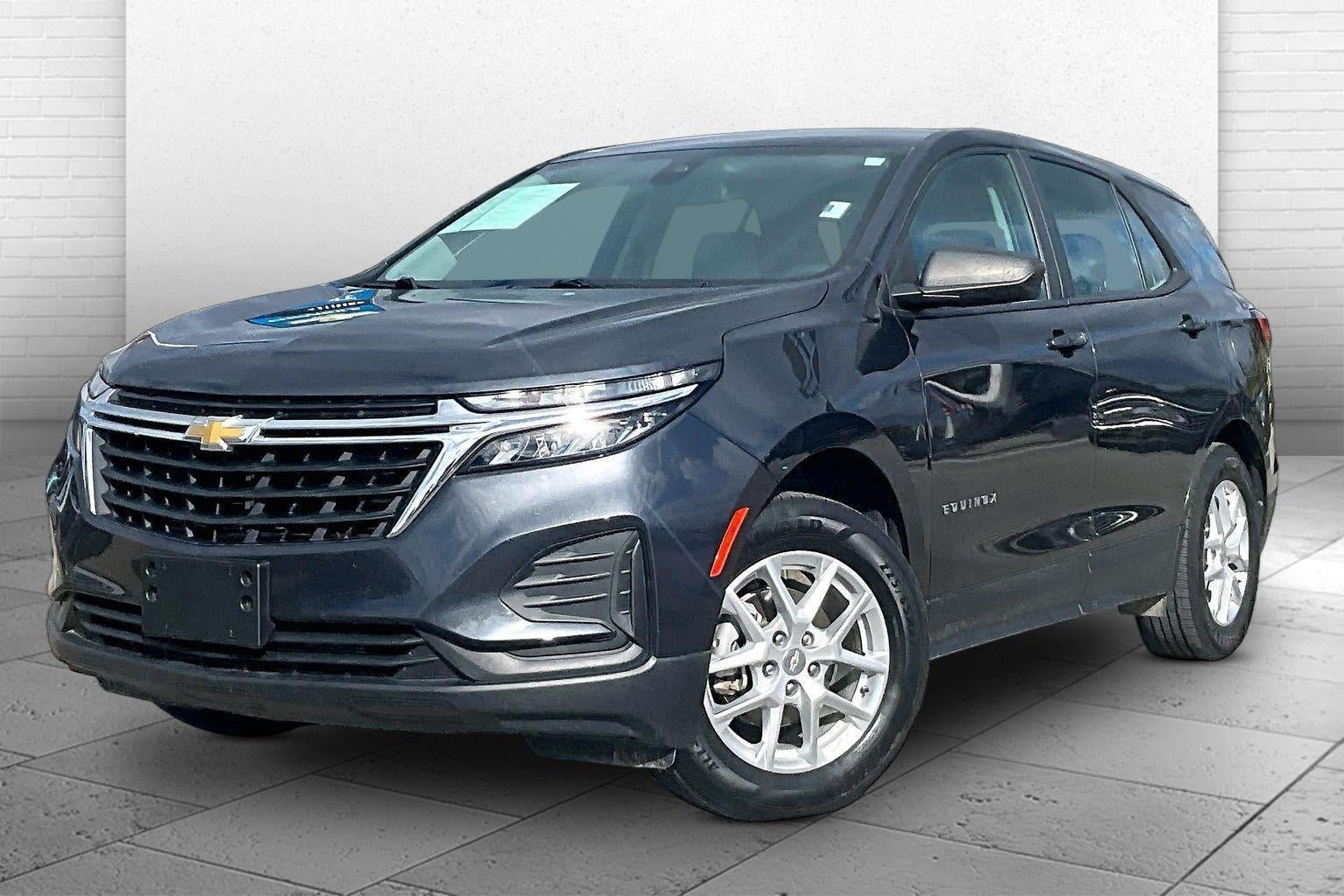 Used 2022 Chevrolet Equinox LS w/ Driver Confidence II Package FWD image 10