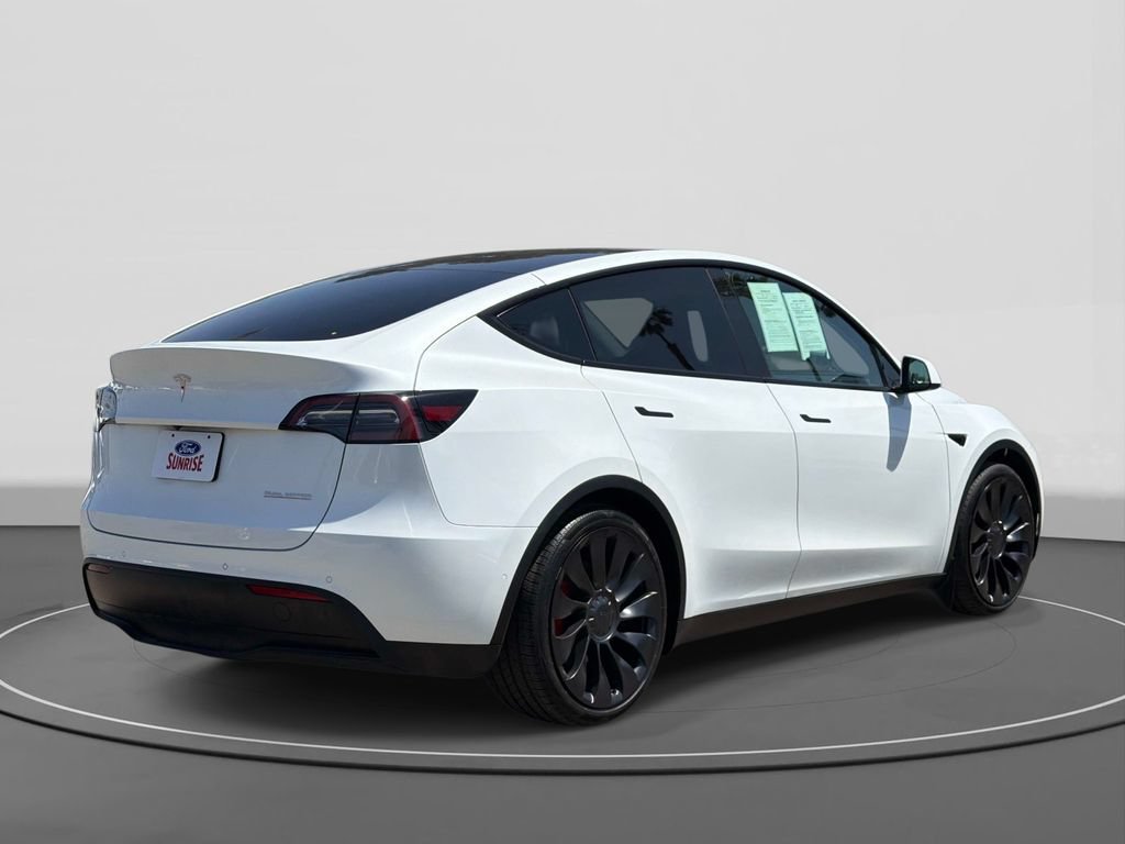 Used 2022 Tesla Model Y Performance AWD/4WD image 4