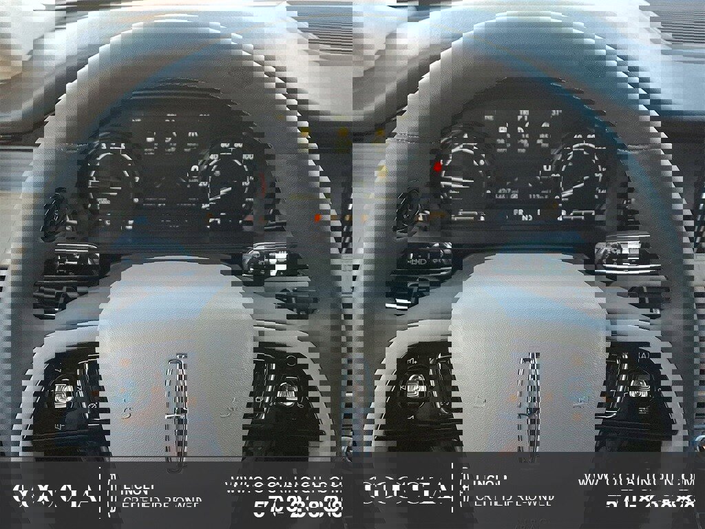 Certified 2022 Lincoln Corsair AWD w/ Equipment Group 101A image 20