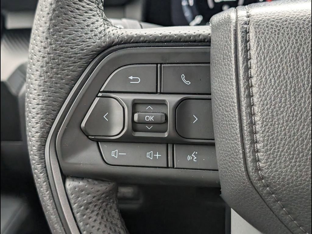 Used 2025 Toyota Tacoma TRD Pro image 15