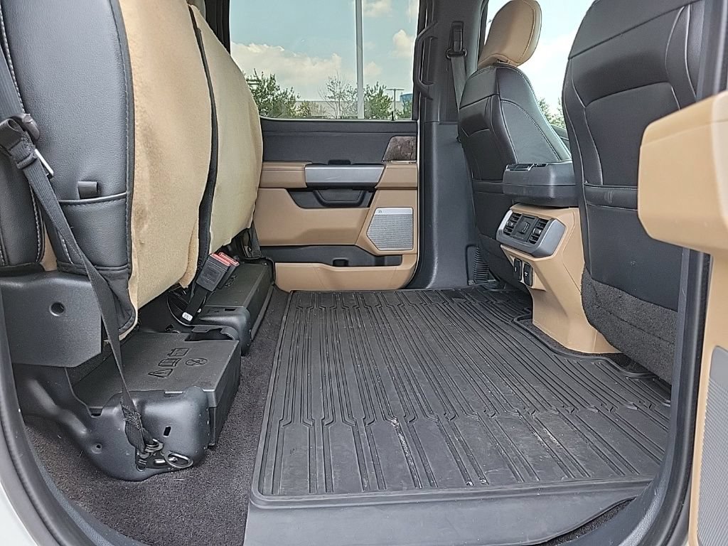 Used 2021 Ford F150 Lariat w/ Max Trailer Tow Package AWD/4WD image 16