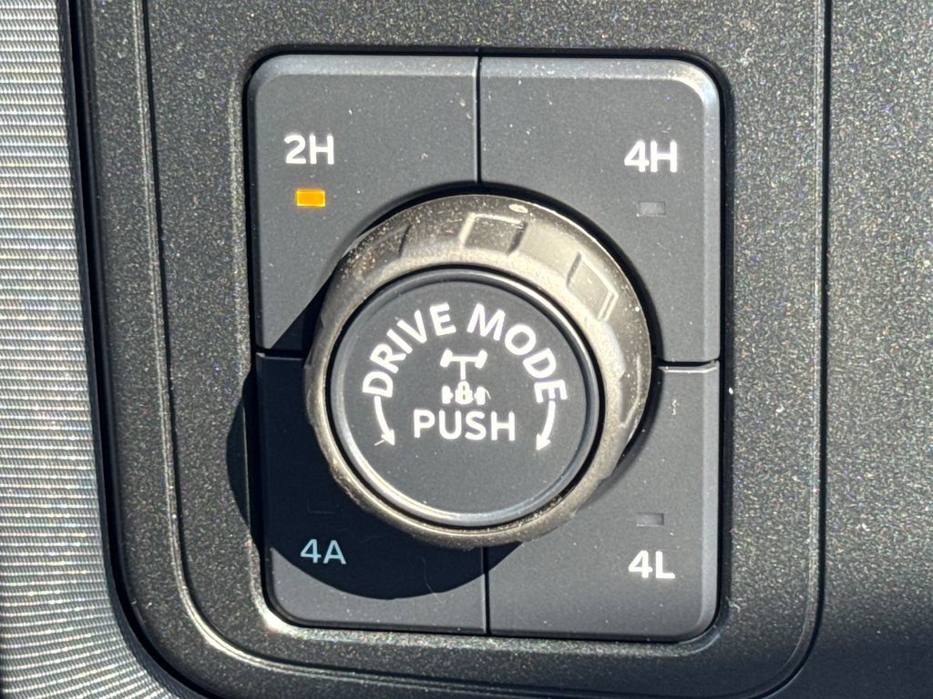 Used 2024 Ford F150 Platinum w/ Equipment Group 702A High AWD/4WD image 43