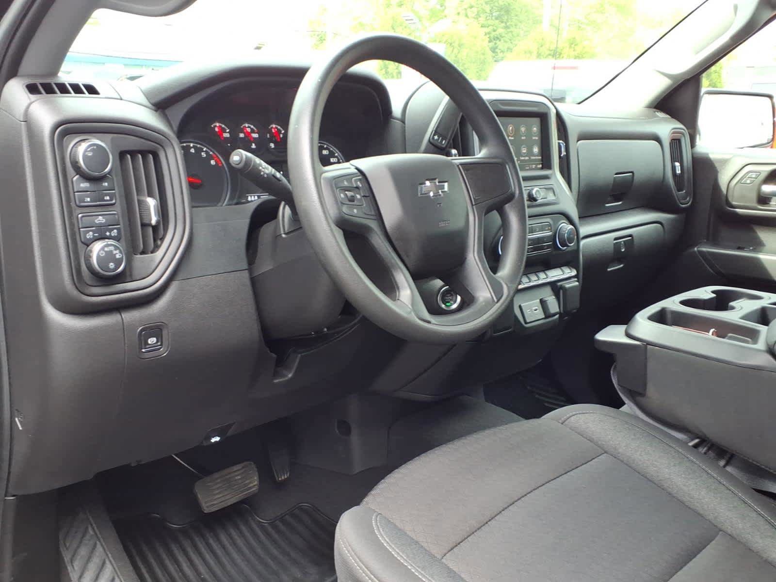 Used 2024 Chevrolet Silverado 1500 Custom Trail Boss AWD/4WD image 9