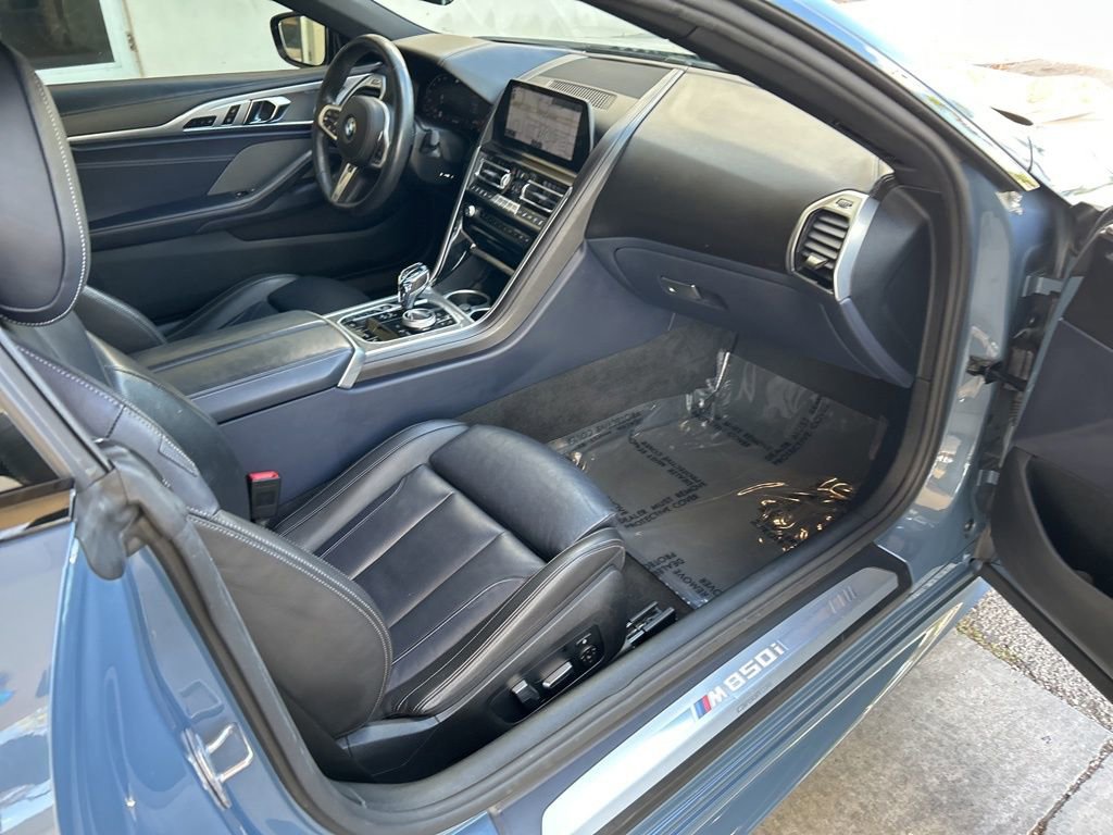 Used 2019 BMW M850i xDrive Convertible image 32