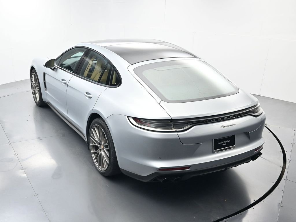 Certified 2022 Porsche Panamera Platinum Edition image 37