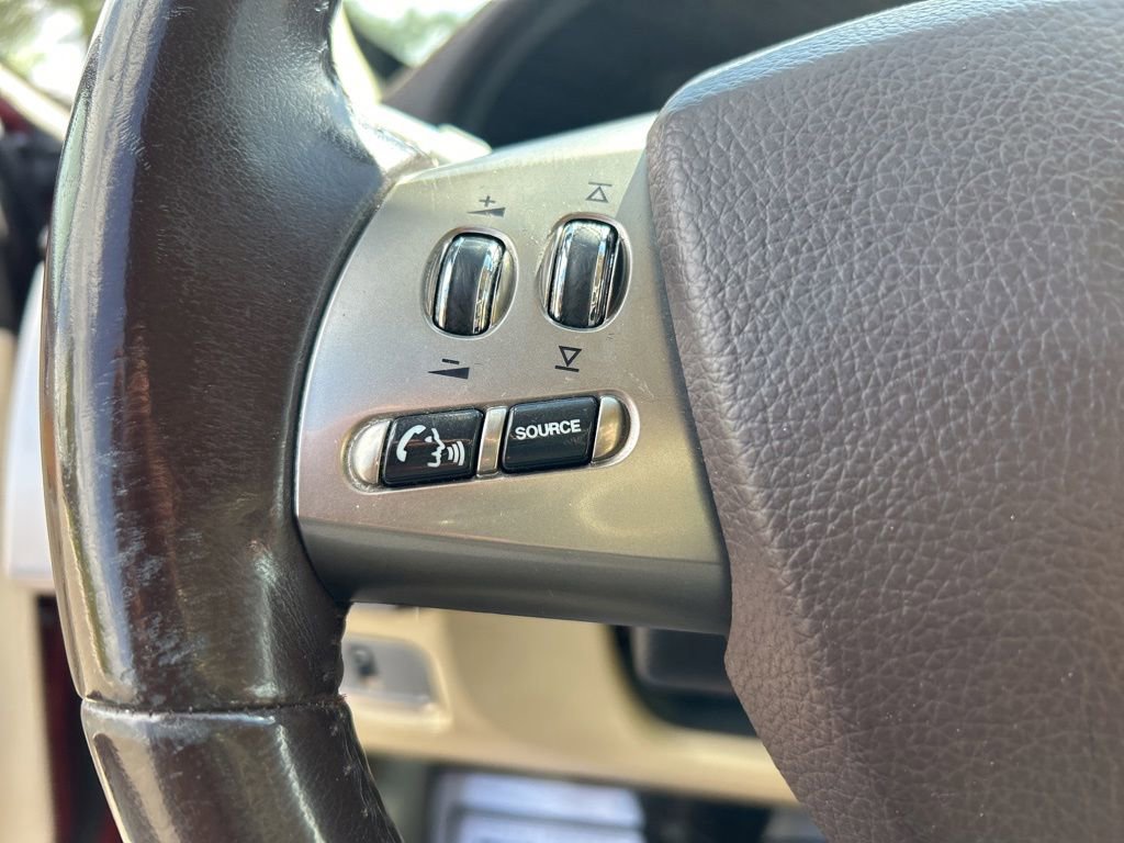 Used 2010 Jaguar XF Luxury RWD image 25