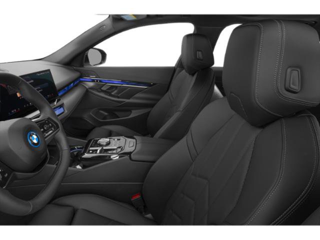 Certified 2026 BMW i5 eDrive40 RWD image 11