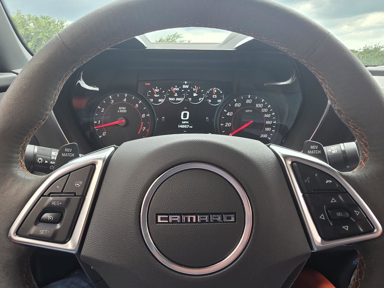 Used 2018 Chevrolet Camaro SS w/ Hot Wheels Edition RWD image 17