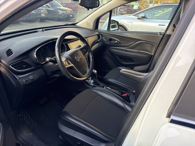 Used 2018 Buick Encore Preferred image 6