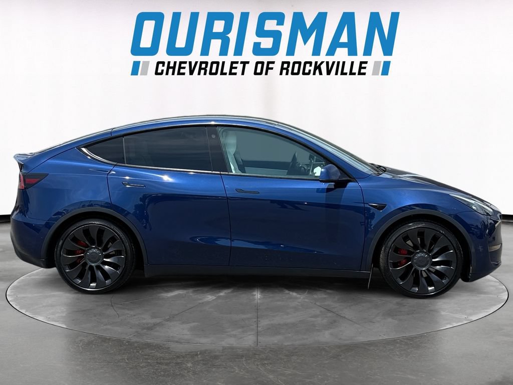 Used 2022 Tesla Model Y Performance AWD/4WD image 7