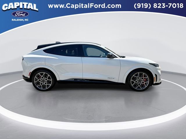 Certified 2025 Ford Mustang Mach-E GT AWD/4WD image 9