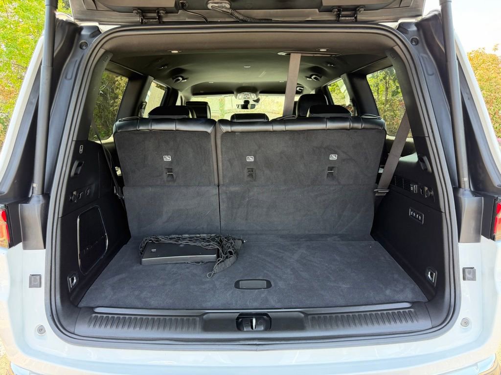 Used 2022 Jeep Wagoneer Series III w/ Flexible Seating Group AWD/4WD image 11