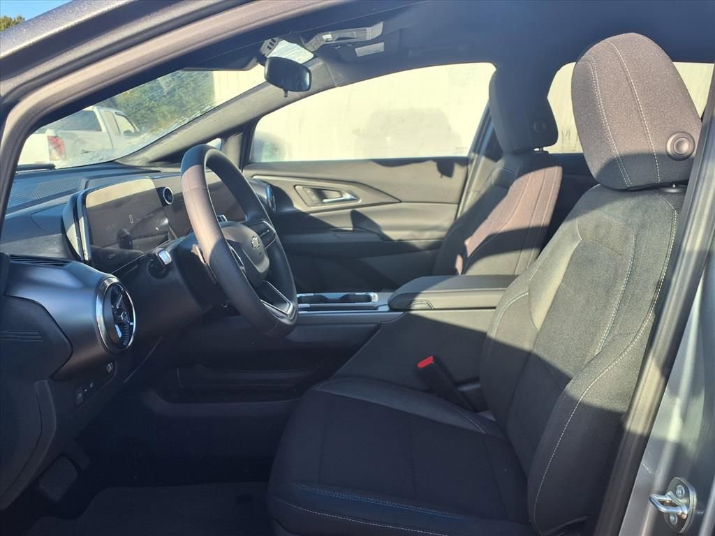 New 2026 Chevrolet Equinox EV LT image 12