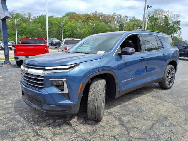 New 2025 Chevrolet Traverse LT w/ Sun and Wheel Package image 14