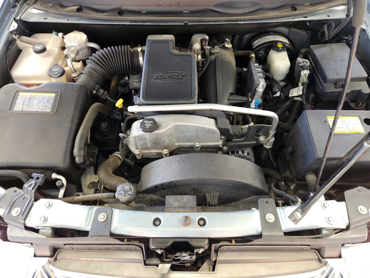 Used 2006 GMC Envoy SLE image 13