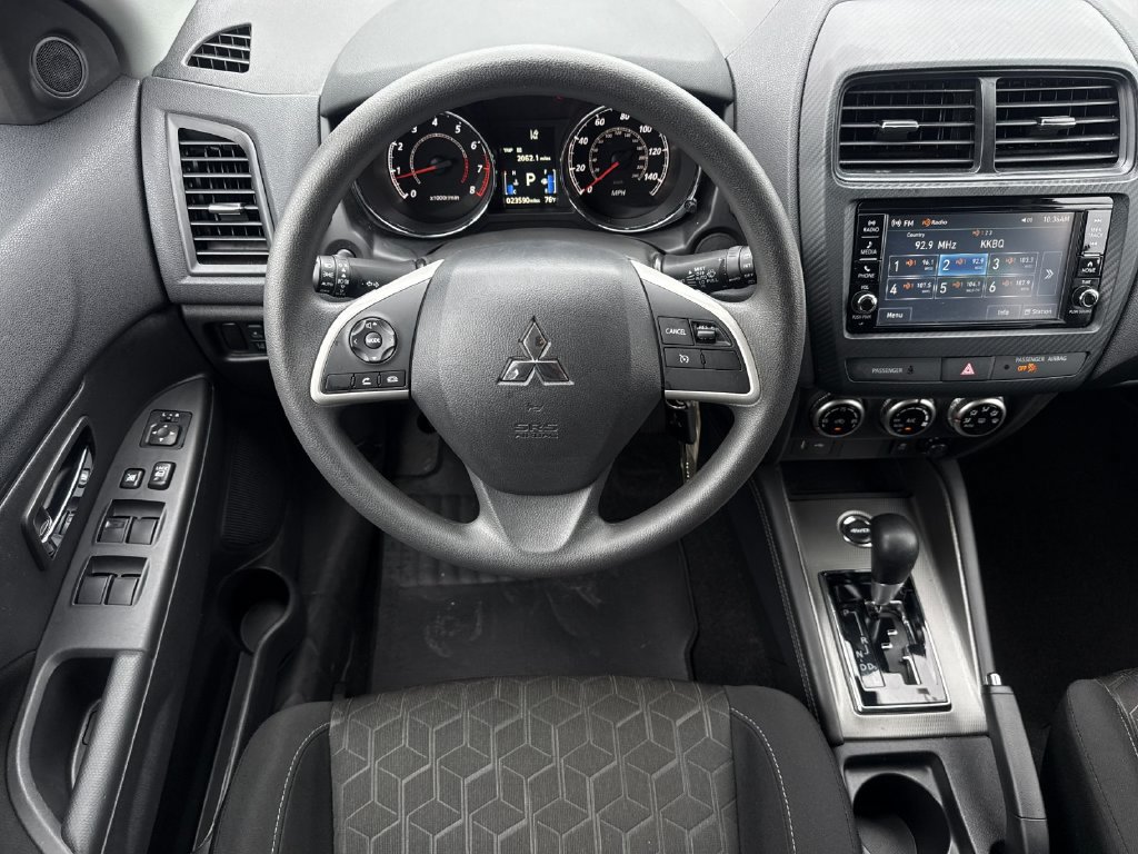 Used 2025 Mitsubishi Outlander Sport ES AWD/4WD image 14
