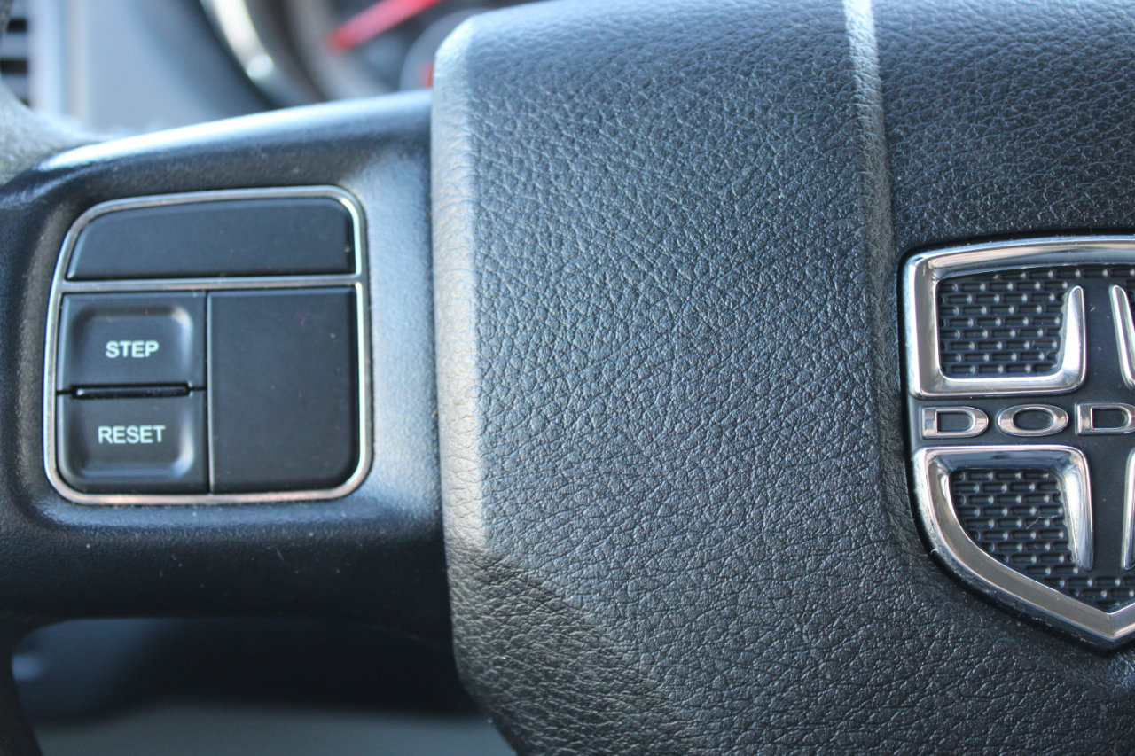 Used 2019 Dodge Grand Caravan SE image 18