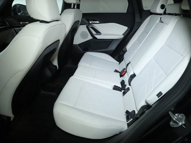 Used 2026 BMW X1 xDrive28i image 16