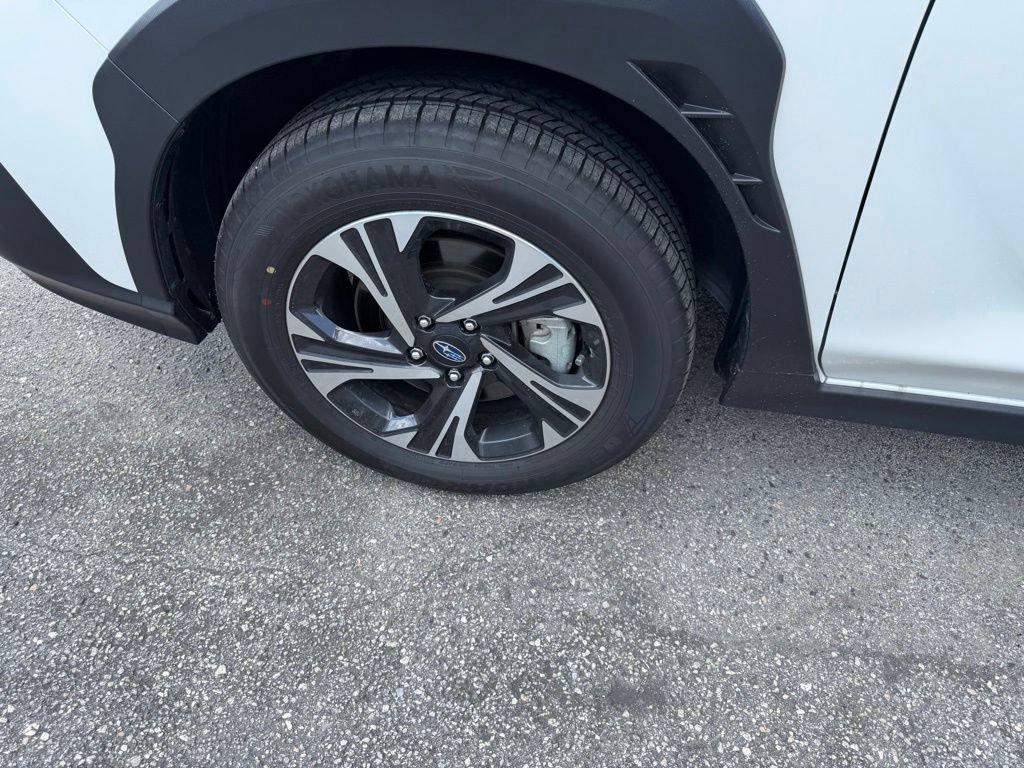 Used 2026 Subaru Crosstrek 2.5i Premium AWD/4WD image 10