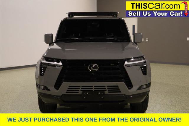 Used 2024 Lexus GX 550 image 2