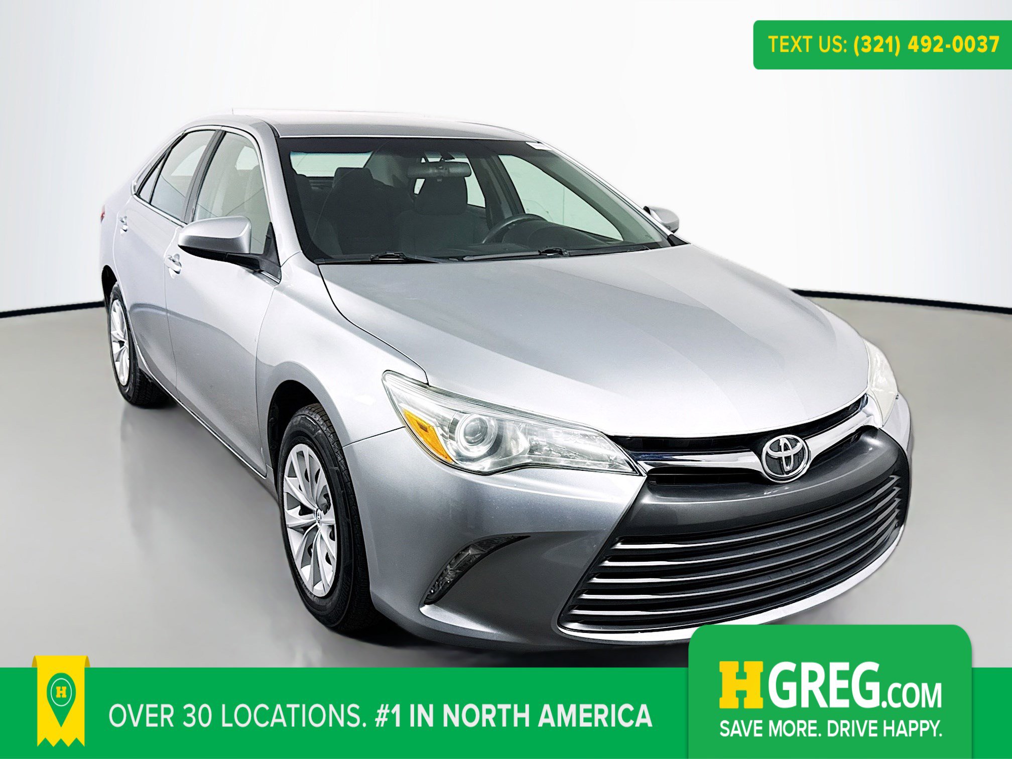 Used 2017 Toyota Camry LE image 1