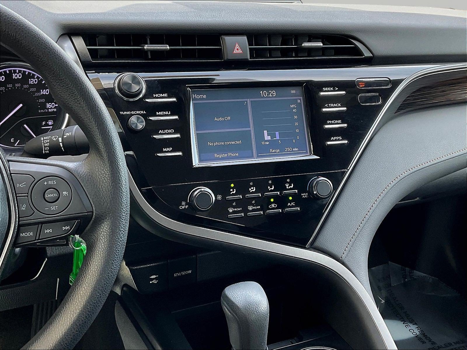 Used 2019 Toyota Camry LE FWD image 9