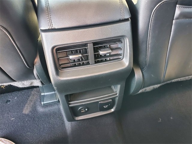 Used 2022 Ford Edge SEL w/ Convenience Package image 26