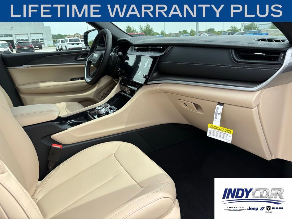 New 2026 Jeep Grand Cherokee L Limited AWD/4WD image 14