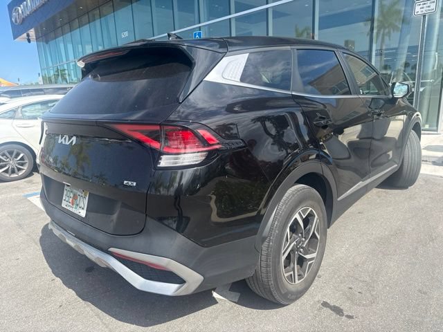Used 2024 Kia Sportage LX AWD/4WD image 5