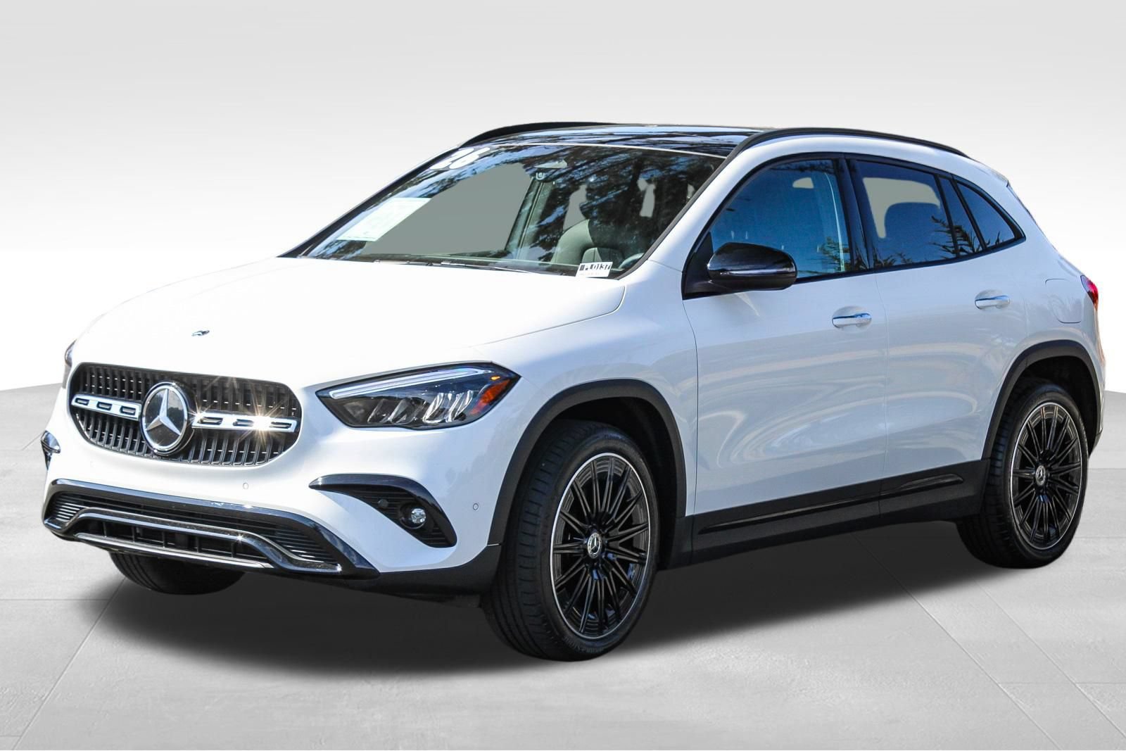 Certified 2026 Mercedes-Benz GLA 250 4MATIC image 3