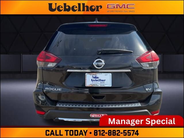 Used 2017 Nissan Rogue SV w/ SV Premium Package image 7