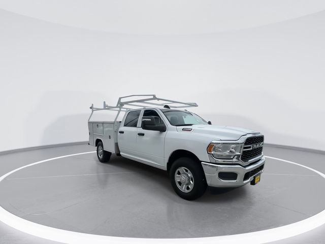 Used 2023 RAM 2500 Tradesman w/ Chrome Appearance Group image 2