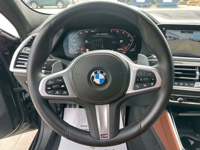 Used 2022 BMW X6 M50i w/ Dynamic Handling Package AWD/4WD image 25