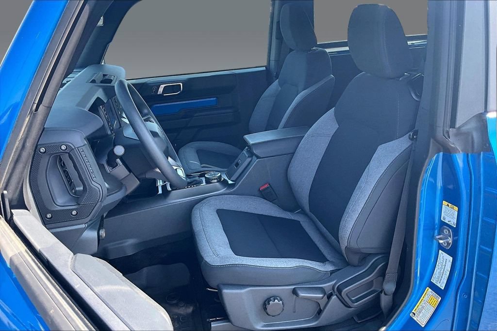 Used 2025 Ford Bronco 2-Door AWD/4WD image 14