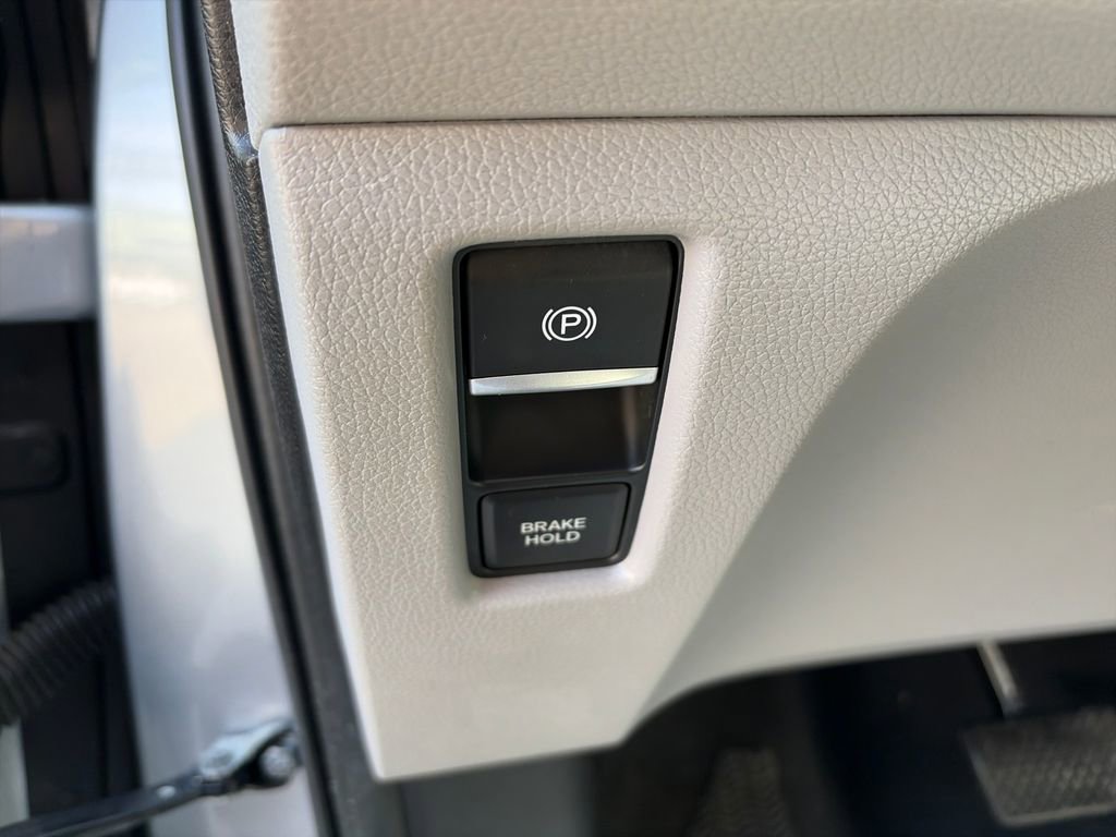 Used 2021 Honda Odyssey Touring image 19