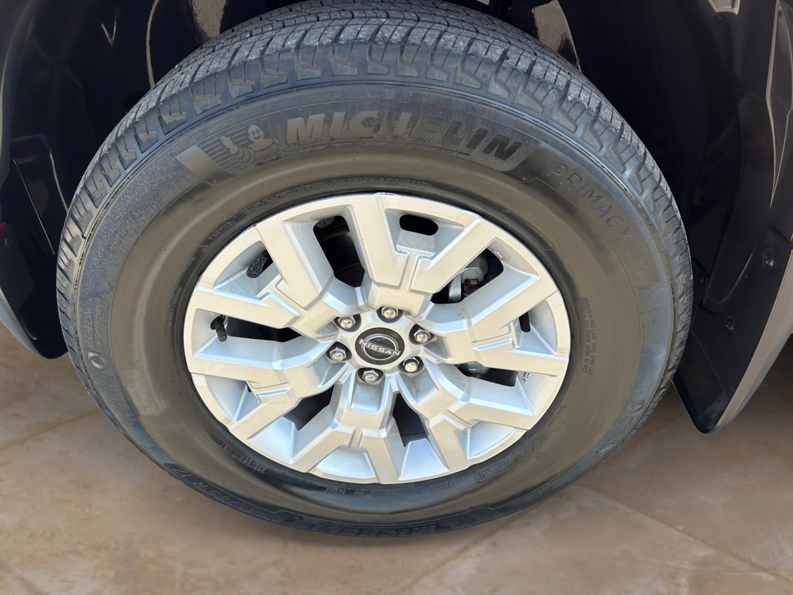 Used 2022 Nissan Frontier SV w/ Technology Package image 22