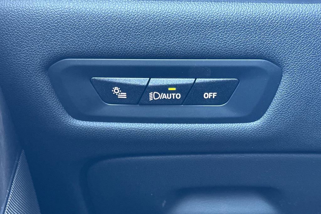 New 2026 BMW X5 sDrive40i w/ Climate Comfort Package image 32