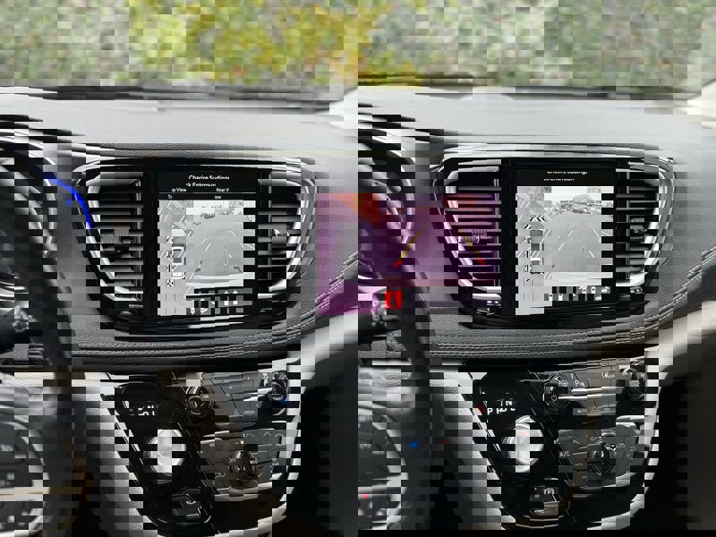 Used 2021 Chrysler Pacifica Touring-L image 14