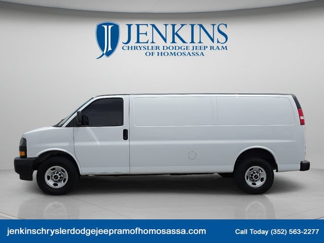 Used 2023 GMC Savana 2500 Extended w/ Driver Convenience Package RWD image 8